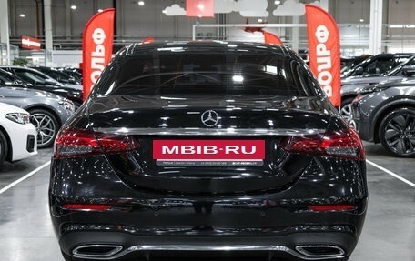 Mercedes-Benz E-Класс, 2021 год, 4 350 000 рублей, 7 фотография