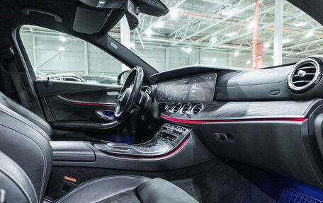 Mercedes-Benz E-Класс, 2021 год, 4 350 000 рублей, 20 фотография