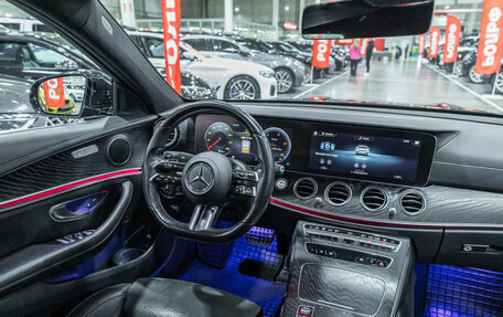 Mercedes-Benz E-Класс, 2021 год, 4 350 000 рублей, 23 фотография