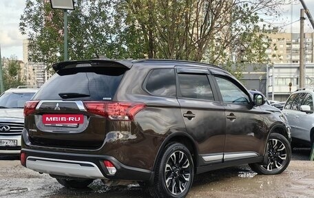 Mitsubishi Outlander III рестайлинг 3, 2021 год, 1 949 000 рублей, 6 фотография