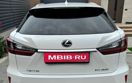 Lexus RX IV рестайлинг, 2018 год, 4 600 000 рублей, 6 фотография