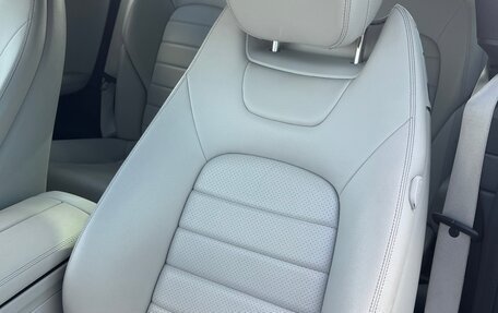 Mercedes-Benz C-Класс, 2016 год, 2 400 000 рублей, 15 фотография