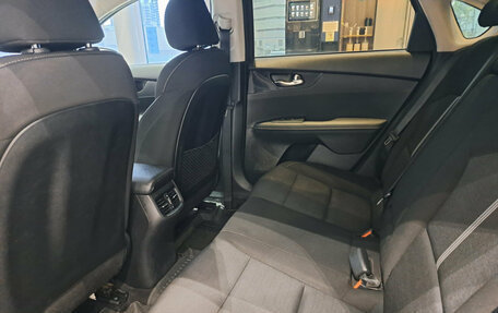 KIA Cerato IV, 2021 год, 2 048 000 рублей, 16 фотография