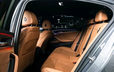 BMW 5 серия, 2022 год, 5 490 000 рублей, 28 фотография