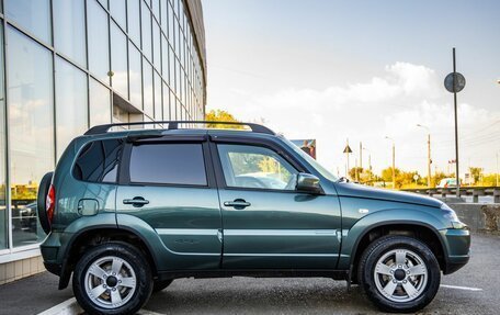 Chevrolet Niva I рестайлинг, 2018 год, 898 000 рублей, 8 фотография