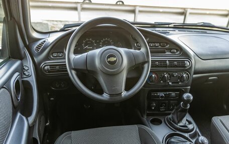 Chevrolet Niva I рестайлинг, 2018 год, 898 000 рублей, 15 фотография
