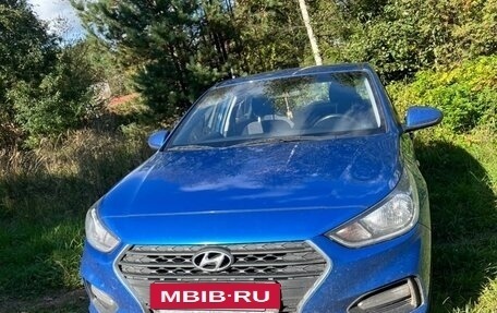Hyundai Solaris II рестайлинг, 2018 год, 1 250 000 рублей, 3 фотография