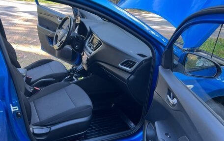 Hyundai Solaris II рестайлинг, 2018 год, 1 250 000 рублей, 17 фотография