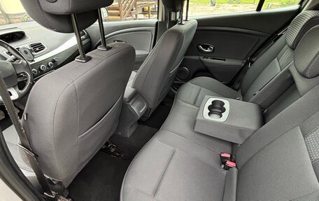 Renault Megane III, 2011 год, 790 000 рублей, 10 фотография