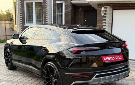 Lamborghini Urus I, 2021 год, 18 300 000 рублей, 8 фотография