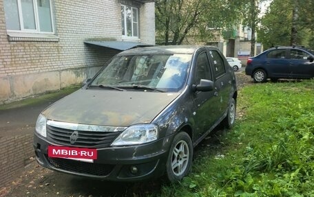 Renault Logan I, 2010 год, 240 000 рублей, 2 фотография