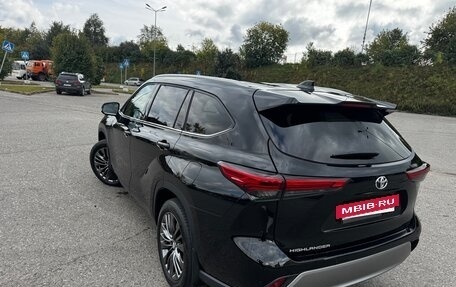 Toyota Highlander, 2025 год, 6 000 000 рублей, 7 фотография