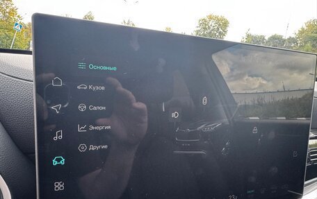 Toyota Highlander, 2025 год, 6 000 000 рублей, 28 фотография