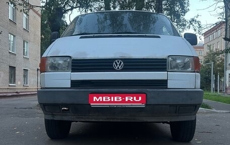 Volkswagen Transporter T4, 1991 год, 800 000 рублей, 4 фотография
