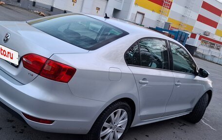 Volkswagen Jetta VI, 2011 год, 780 000 рублей, 27 фотография