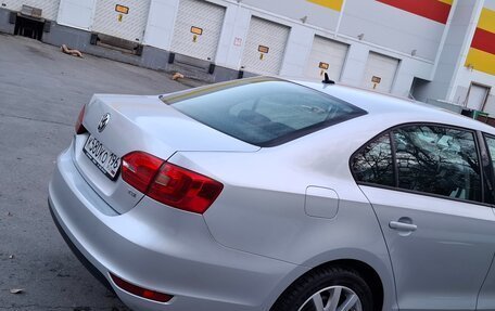 Volkswagen Jetta VI, 2011 год, 780 000 рублей, 28 фотография