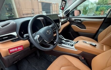 Toyota Highlander, 2025 год, 5 280 000 рублей, 9 фотография