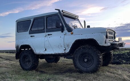ЛуАЗ 3151, 1999 год, 520 000 рублей, 5 фотография