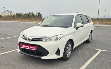 Toyota Corolla, 2022 год, 1 650 000 рублей, 2 фотография