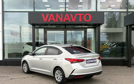 Hyundai Solaris II рестайлинг, 2021 год, 1 620 000 рублей, 3 фотография