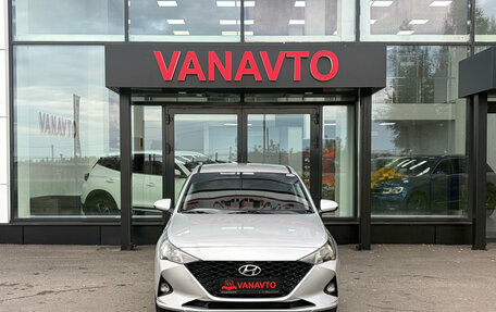 Hyundai Solaris II рестайлинг, 2021 год, 1 620 000 рублей, 7 фотография