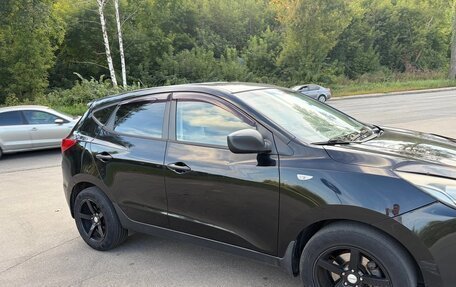 Hyundai ix35 I рестайлинг, 2014 год, 1 050 000 рублей, 2 фотография
