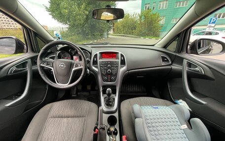 Opel Astra J, 2014 год, 640 000 рублей, 13 фотография