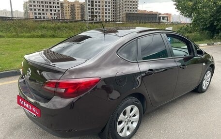 Opel Astra J, 2014 год, 640 000 рублей, 6 фотография