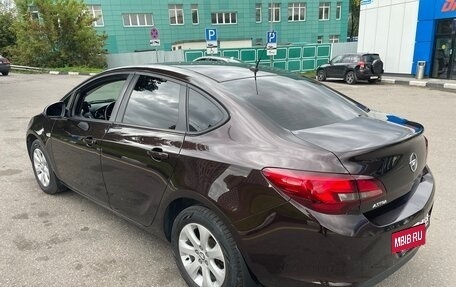 Opel Astra J, 2014 год, 640 000 рублей, 8 фотография