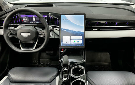 Geely Atlas, 2024 год, 3 250 000 рублей, 13 фотография