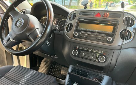 Volkswagen Tiguan I, 2010 год, 845 000 рублей, 5 фотография