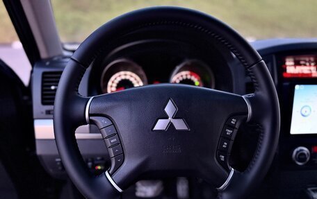 Mitsubishi Pajero IV, 2012 год, 2 099 000 рублей, 7 фотография