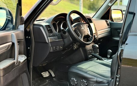 Mitsubishi Pajero IV, 2012 год, 2 099 000 рублей, 12 фотография