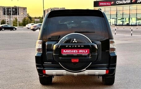 Mitsubishi Pajero IV, 2012 год, 2 099 000 рублей, 5 фотография