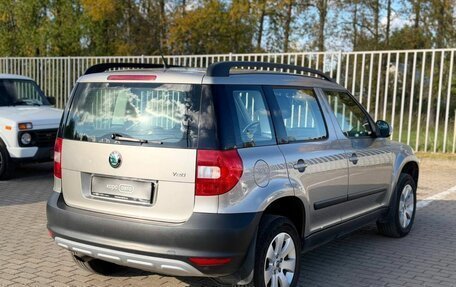Skoda Yeti I рестайлинг, 2011 год, 817 000 рублей, 6 фотография