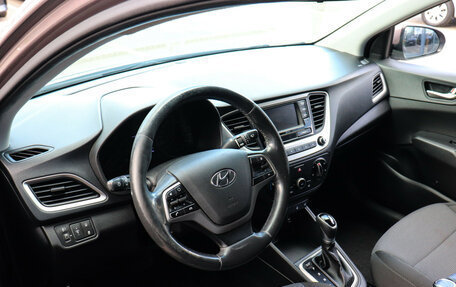 Hyundai Solaris II рестайлинг, 2018 год, 1 290 000 рублей, 7 фотография