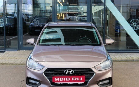Hyundai Solaris II рестайлинг, 2018 год, 1 290 000 рублей, 2 фотография