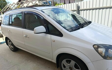Opel Zafira B, 2007 год, 620 000 рублей, 4 фотография