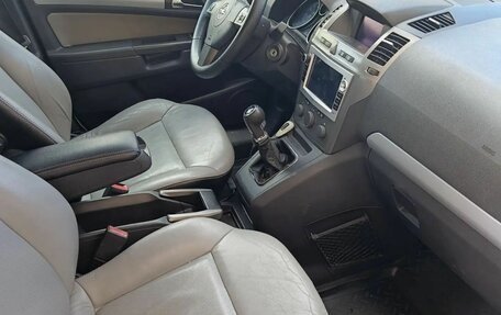 Opel Zafira B, 2007 год, 620 000 рублей, 5 фотография