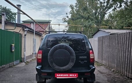Chevrolet Niva I рестайлинг, 2004 год, 370 000 рублей, 2 фотография