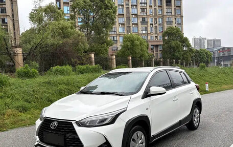 Toyota Yaris XP150 рестайлинг, 2022 год, 1 080 000 рублей, 1 фотография
