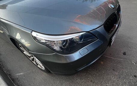 BMW 5 серия, 2009 год, 1 050 000 рублей, 2 фотография