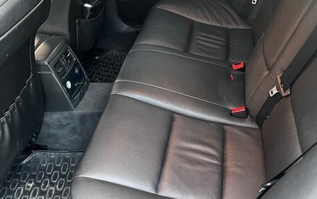 BMW 5 серия, 2009 год, 1 050 000 рублей, 8 фотография
