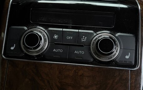 Audi A8, 2010 год, 700 000 рублей, 14 фотография