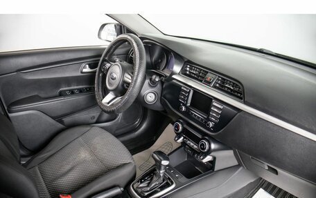 KIA Rio IV, 2018 год, 1 329 000 рублей, 10 фотография