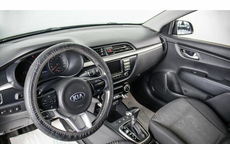 KIA Rio IV, 2018 год, 1 329 000 рублей, 7 фотография