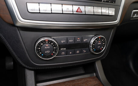 Mercedes-Benz GL-Класс, 2014 год, 3 340 000 рублей, 24 фотография