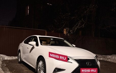 Lexus ES VII, 2016 год, 1 900 000 рублей, 2 фотография