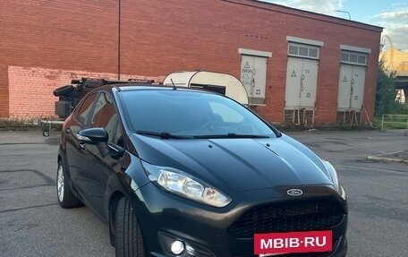 Ford Fiesta, 2015 год, 750 000 рублей, 2 фотография