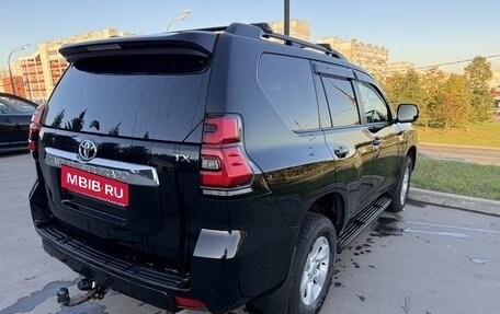 Toyota Land Cruiser Prado 150 рестайлинг 2, 2019 год, 4 350 000 рублей, 7 фотография